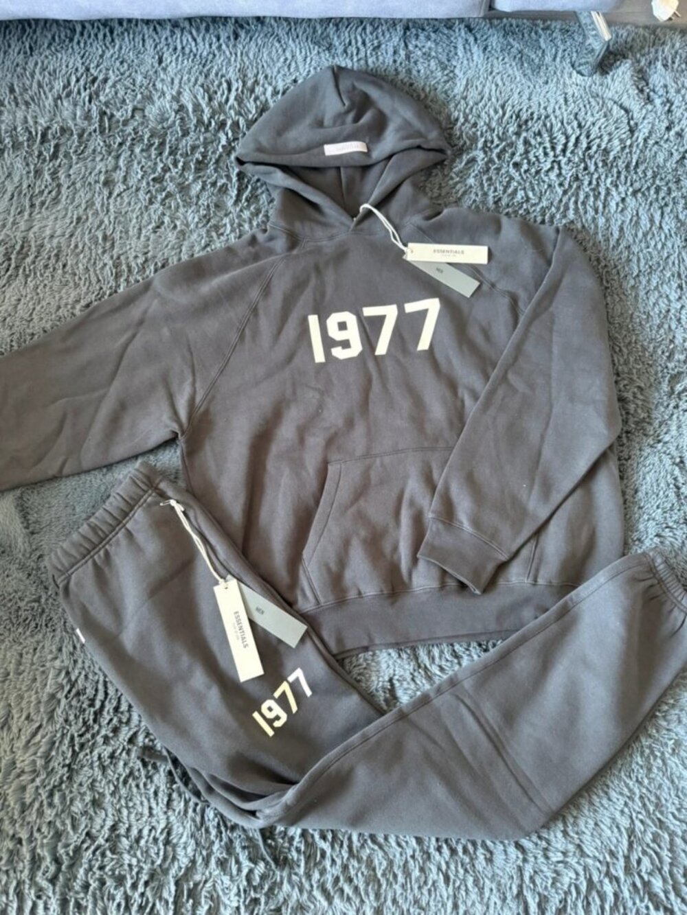 Fear of God Essentials 1977 Hoodie & Sweatpants Tracksuit Grey Size M
